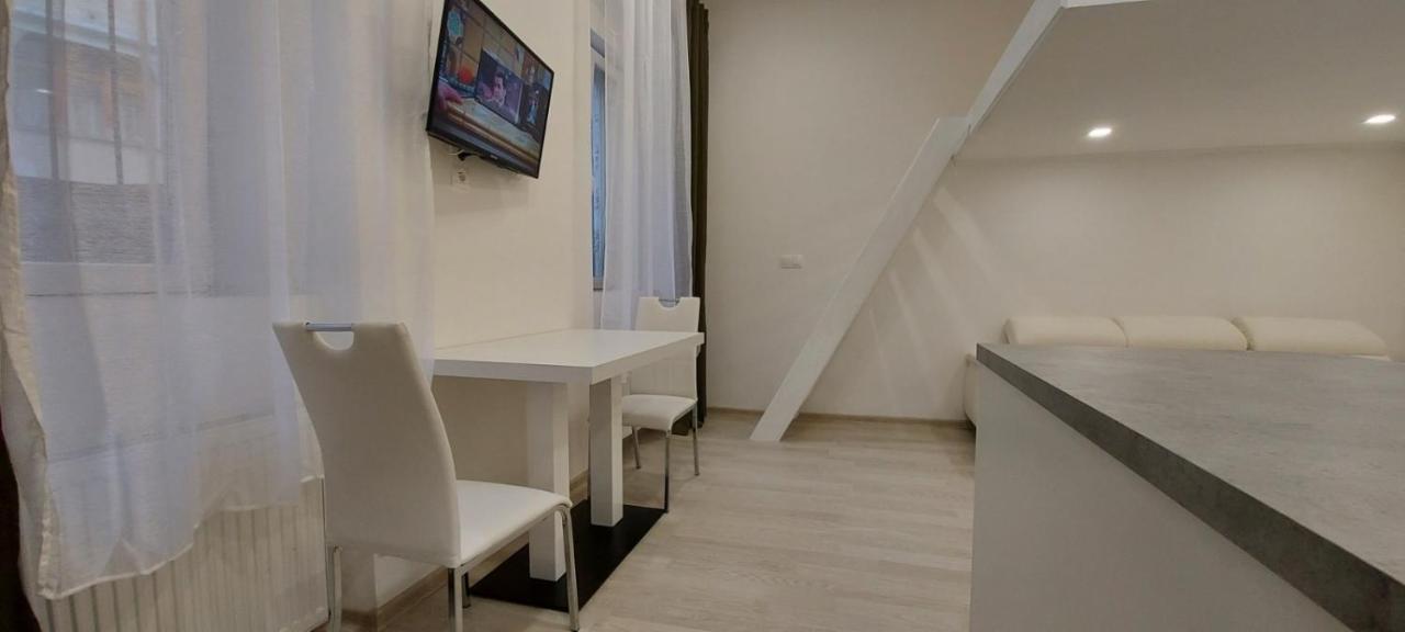 Apartment Krale Jiriho Карлові Вари Екстер'єр фото